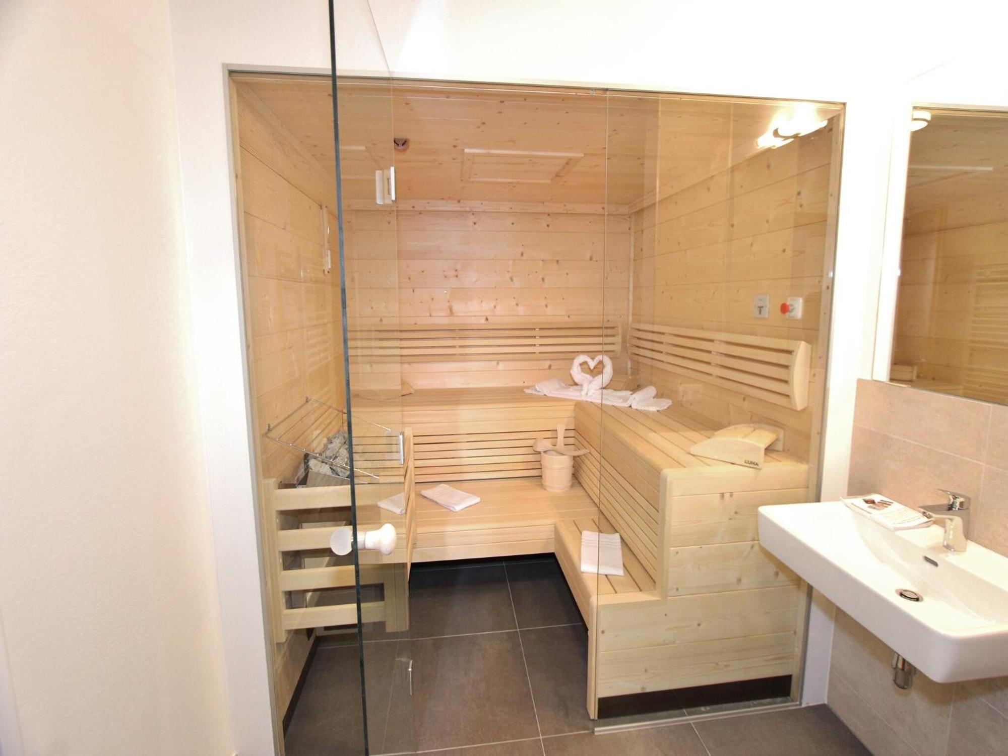 Modern Chalet With Sauna Near Ski Area In Saalbach Hinterglemm Salzburgerland Esterno foto